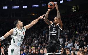 Image for Navijači dočekali pravi Partizan - PAO ubedljivo poražen