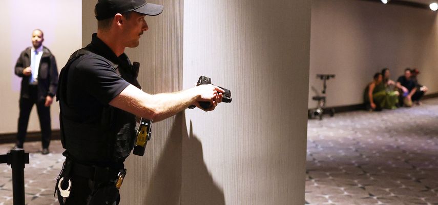 Skromno obezbeđenje događaja na kome je predsednik SAD