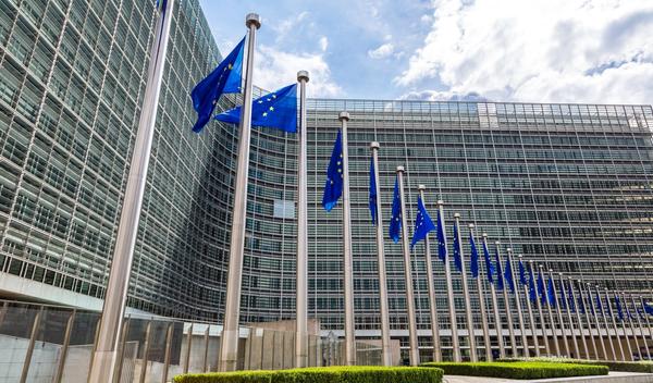 Image for EU ponovo istražuje Apple, Google i Metu