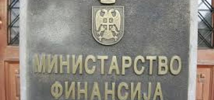 Nacrt zakona o preuzimanju akcionarskih društava uređuje uslove i postupak preuzimanja akcionarskih društava sa sedištem u Srbiji,