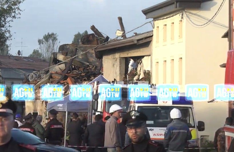 Image for Eksplozija tokom intervencije: poginula tri policajca, najmanje 10 vojnika povređeno