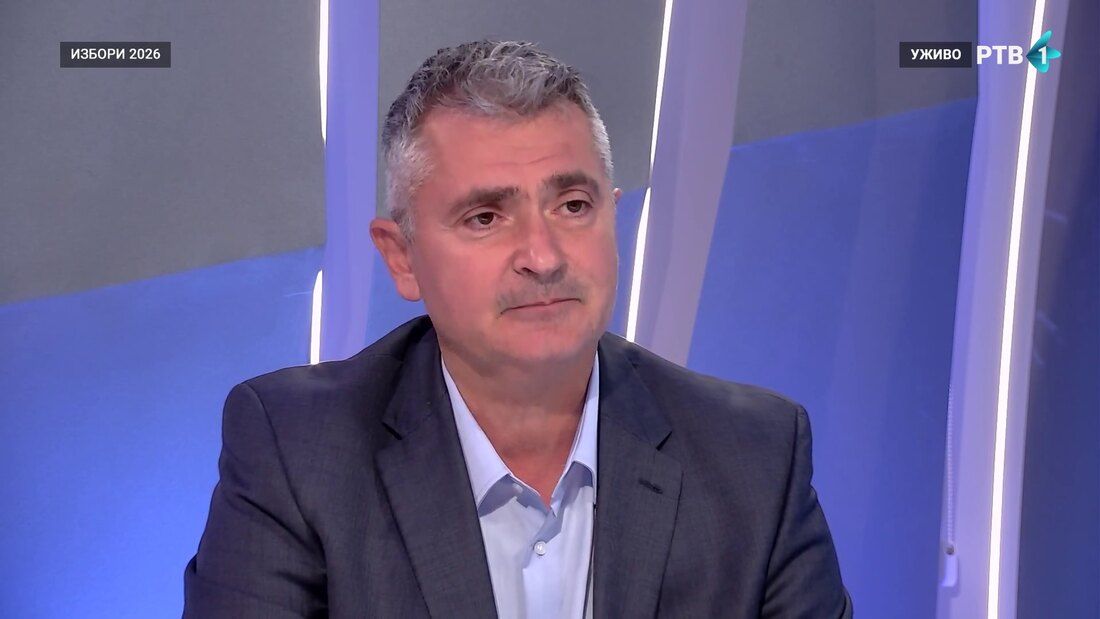 Na pitanje zašto je odbijao da izađe na duel sa prvim na listi Ujedinjena Srbija Aleksandrom Vučićem, Srdanović kaže - prosto imao sam pametnija i važnija posla