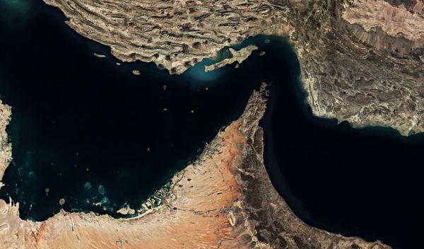 Image for Amerika najavljuje blokadu Ormuskog moreuza