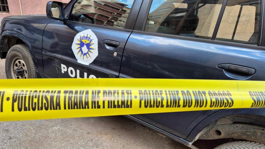 Image for Trostruko ubistvo u Gnjilanu