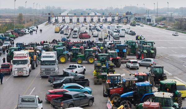 Image for Grčki poljoprivrednici blokirali granične prelaze