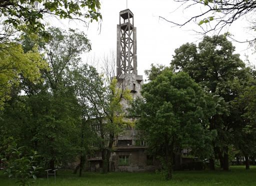 Program će obuhvatiti tematska vođenja kroz stalnu postavku i aktuelnu izložbu, javni razgovor sa publikom i edukativne aktivnosti za mlade, a ulaz je besplatan