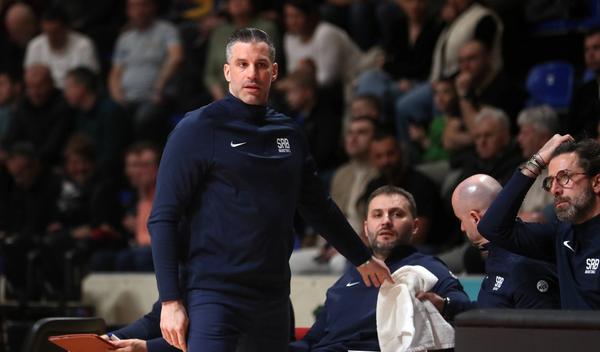 Image for Alimpijević odredio 12 igrača za utakmicu u Istanbulu