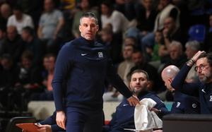 Image for Alimpijević odredio 12 igrača za utakmicu u Istanbulu