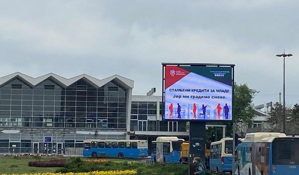 Image for Uklonjena reklama kod stanice