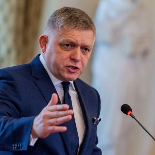 Fico je u video-poruci objavljenoj na Fejsbuku rekao da ne želi sukob između NATO-a i Rusije