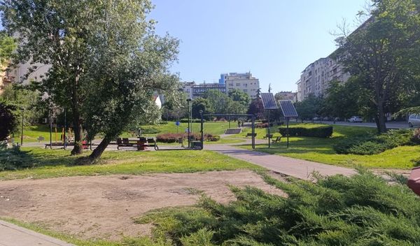 Image for Sunce, oblaci i ponegde kiša