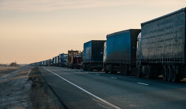 Image for Dva sata čekanja na prelazu Batrovci