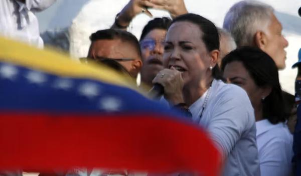 Image for Marija Korina Mačado najavila povratak u zemlju