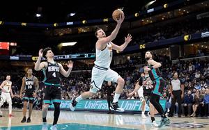 Image for Jokiću poraz i jedna asistencija do novog tripl-dabla