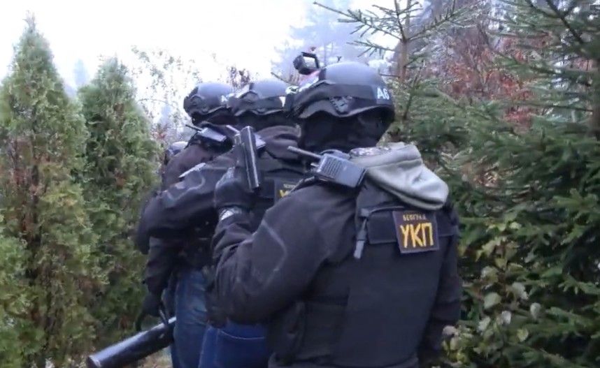 Image for U Kragujevcu ubijen muškarac pred ženom i decom