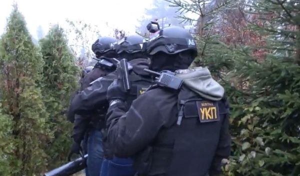 Image for U Kragujevcu ubijen muškarac pred ženom i decom