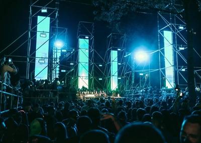 U petak, 14. avgusta, drugi festivalski vikend otvaraju Loco Dice i Pan-Pot, uz Traumera, Sidneyja Charlesa, Amedea Piconea i veliki broj regionalnih i domaćih izvođača