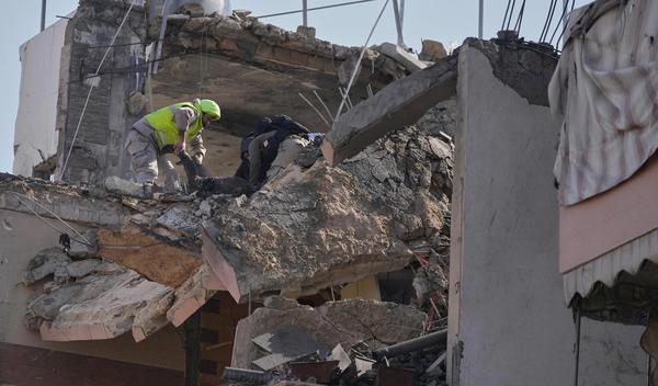 Image for Izraelski napad na Bejrut, diplomatija oko Ormuza