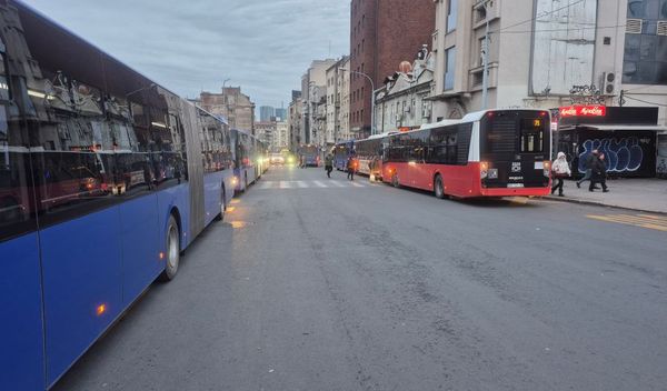 Image for Red vožnje za praznik