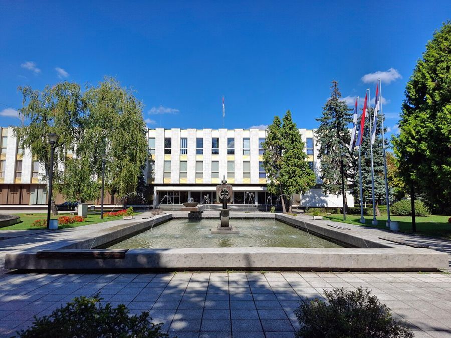 Image for Dojava o bombi uoči sednice