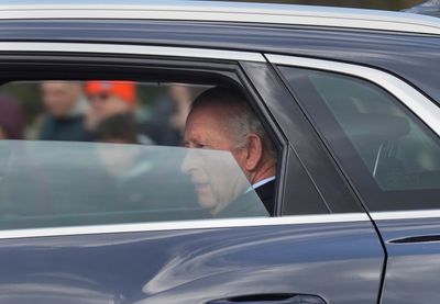 Image for Kralj Čarls otkazao obaveze