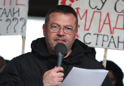 Image for Škole nastavljaju protest