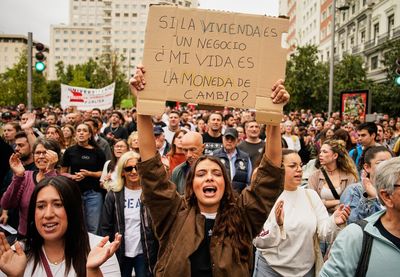 Organizatori tvrde da se na protestima okupilo oko 500 hiljada ljudi dok policija navodi da ih nije bilo više od 70 hiljada