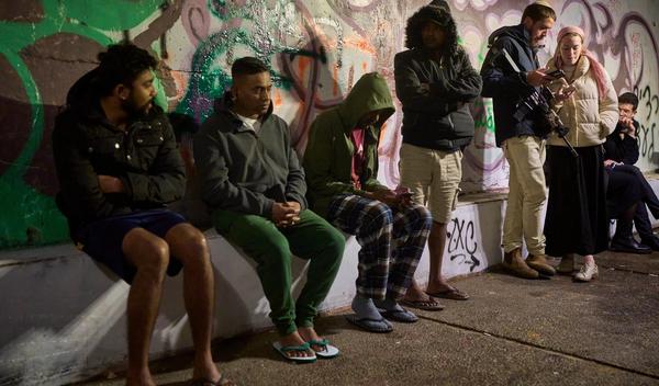 Image for BLISKI ISTOK: Na meti rafinerije i naftna polja