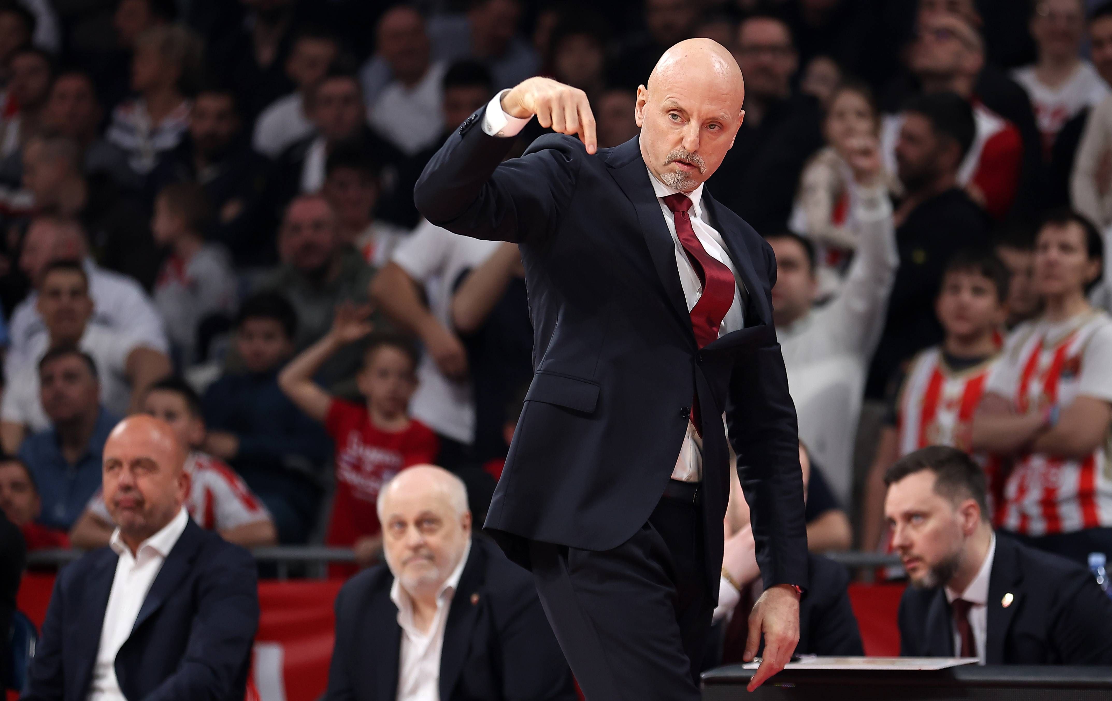 Image for Zvezda pregazila Pariz njegovim oružjem