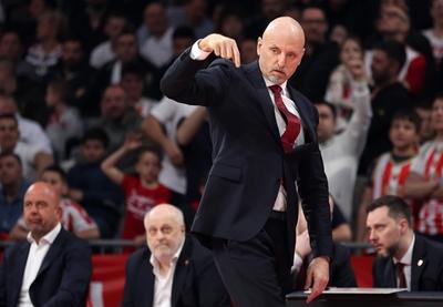 Image for Zvezda pregazila Pariz njegovim oružjem