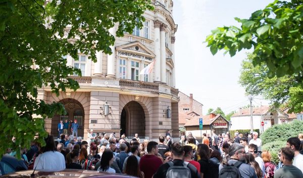 Image for Podrška protestu u Užicu
