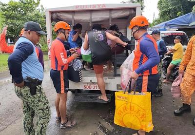 Image for Skoro milion ljudi evakuisano na Filipinima pred dolazak super tajfuna Fung-vong