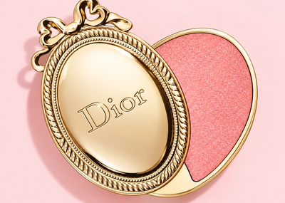 Image for Dior predstavio balzam za usne koji se lepi na telefon: Luksuzni aksesoar košta 95 dolara