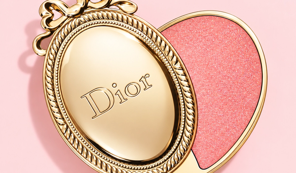 Image for Dior predstavio balzam za usne koji se lepi na telefon: Luksuzni aksesoar košta 95 dolara