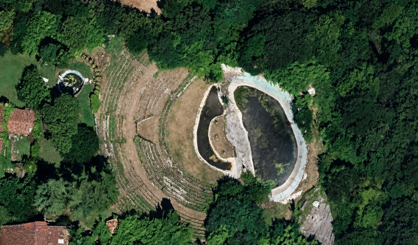 Image for Italijan otkrio drevni rimski amfiteatar – pokazalo se da ga je sam sagradio posle 2010. godine