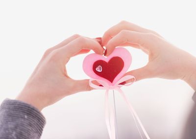 Image for Horoskop za 25. januar: Jarčevi ulaze u crveno zbog ljubavi, a oni upadaju u emotivnu krizu