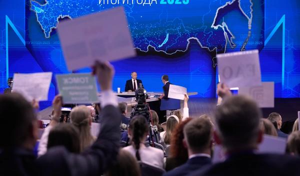 Image for Putinova godišnja konferencija: Neobične kritičke poruke građana, vanzemaljci i prosidba