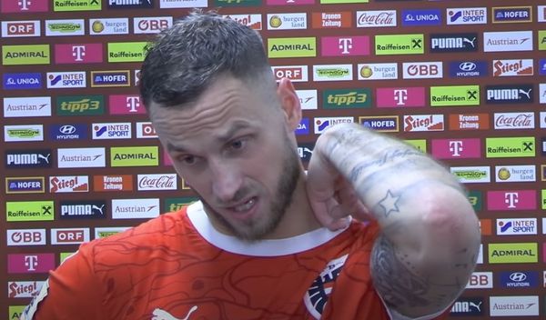 Image for Arnautović ušao u istoriju, nezapamćena blamaža Crne Gore