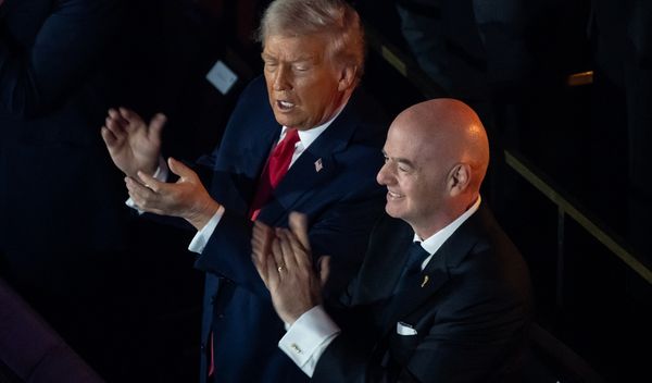 Dogovori protiv fudbala: Tramp i Infantino