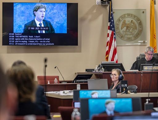 Mlada žena izvojevala je do sada nezabeleženu sudsku pobedu nad tehnološkim gigantima u Americi - utvrđeno je da su Instagram i Jutjub (YouTube) odgovorni za njenu zavisnost