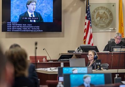 Mlada žena izvojevala je do sada nezabeleženu sudsku pobedu nad tehnološkim gigantima u Americi - utvrđeno je da su Instagram i Jutjub (YouTube) odgovorni za njenu zavisnost