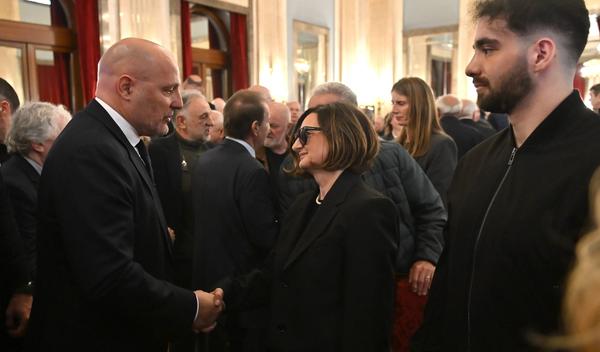 Image for Sahranjen legendarni General