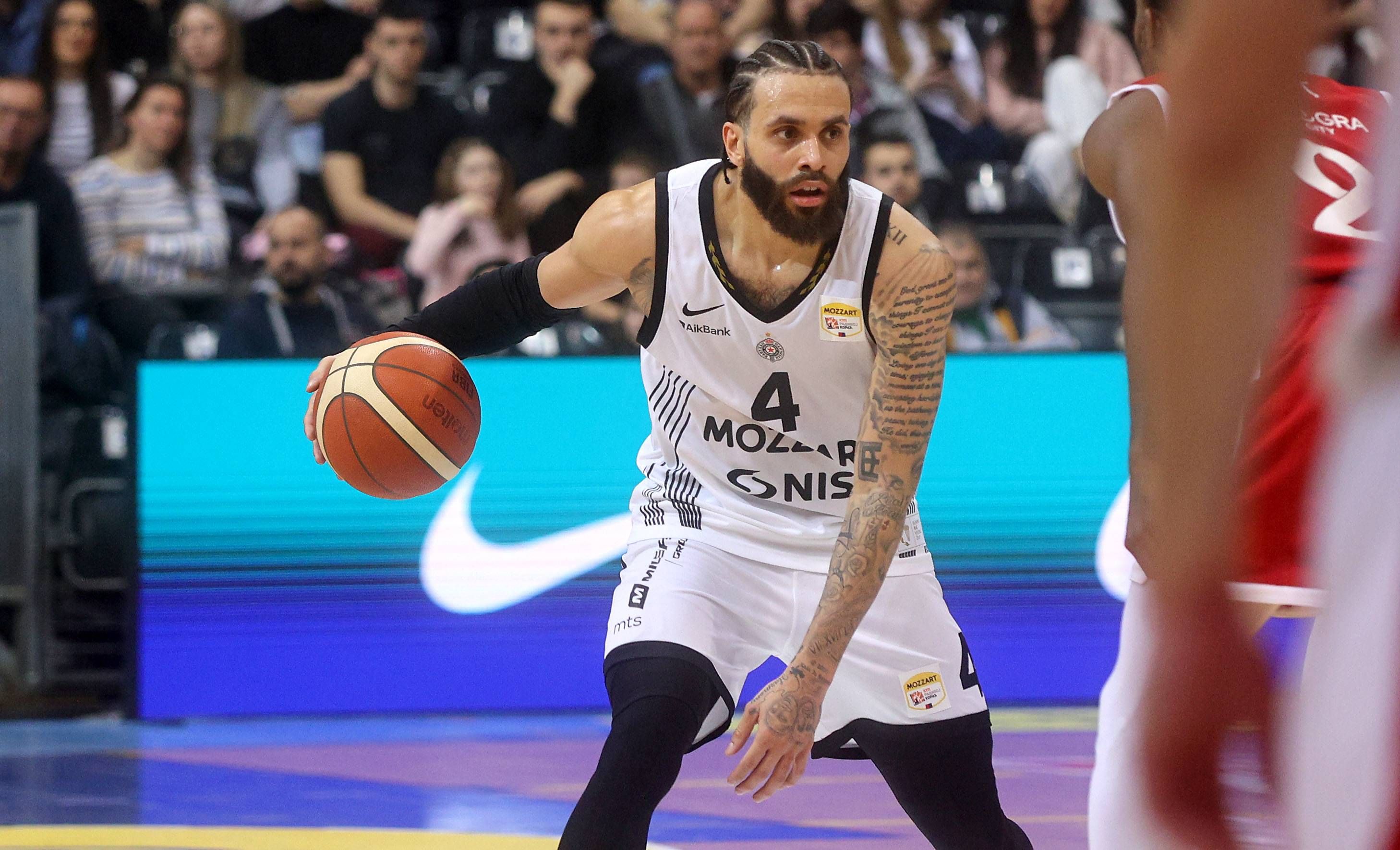 Image for Partizan kroz iglene uši do polufinala Kupa Koraća