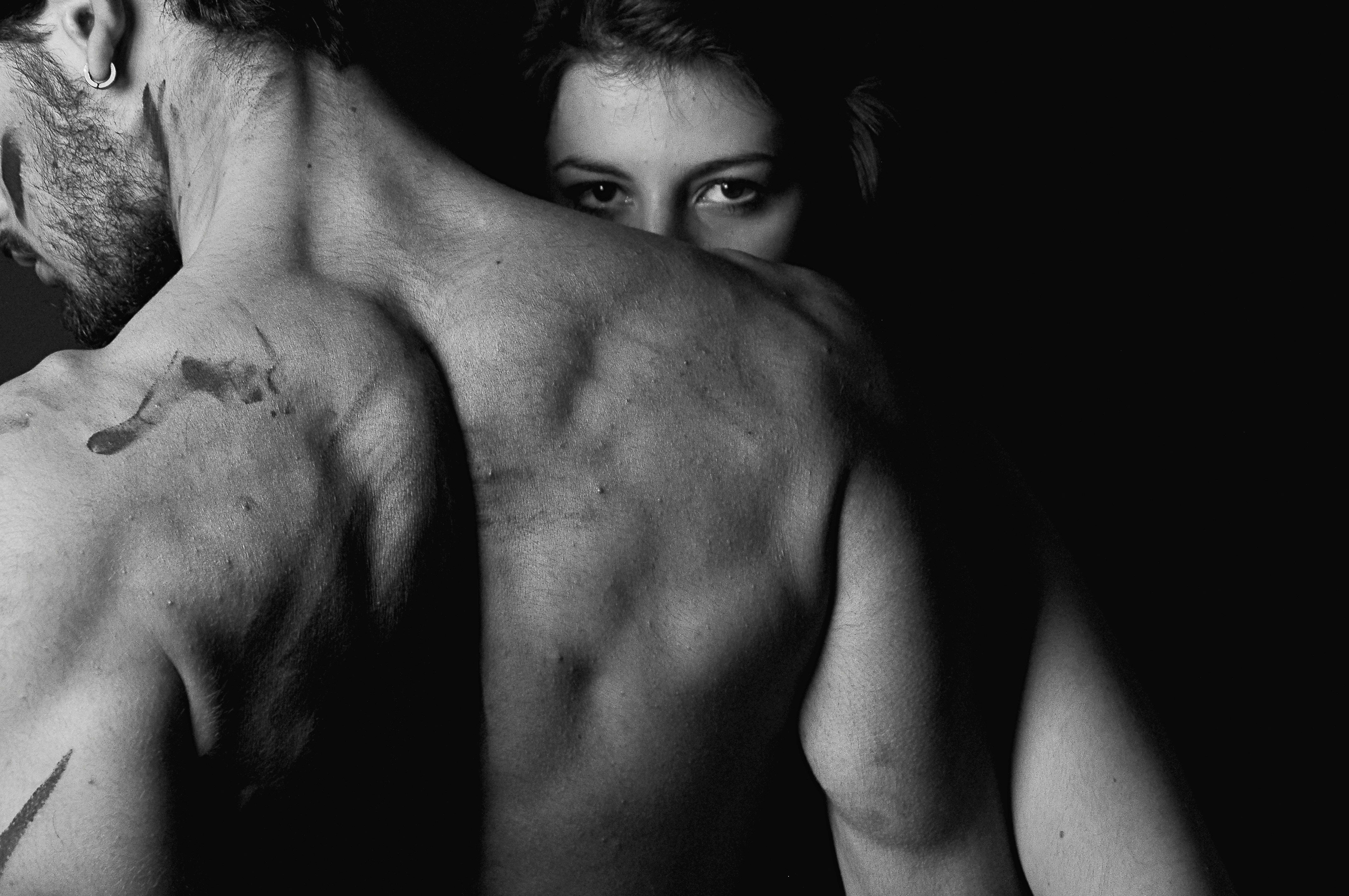 Image for Vrući planetarni ples: Ko će koga zavesti do kraja avgusta?