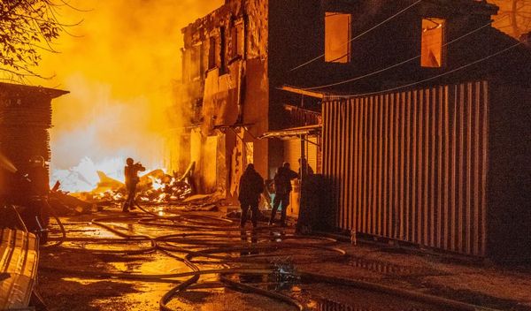 Image for Napadi na Kijev i ruske pogone