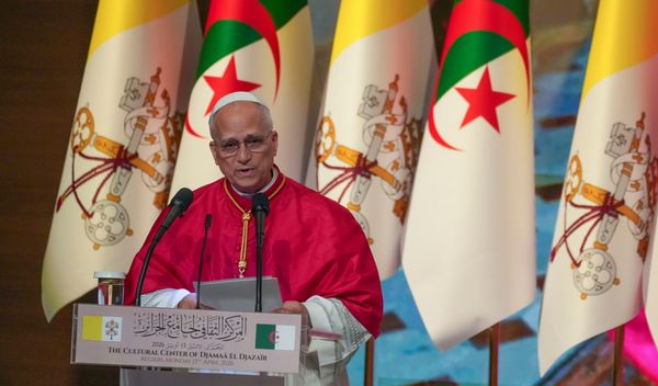 Image for Tramp ljut i na Papu