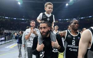 Nema mesta za najboljeg strelca: Duejn Vašington (Photo: Beta)