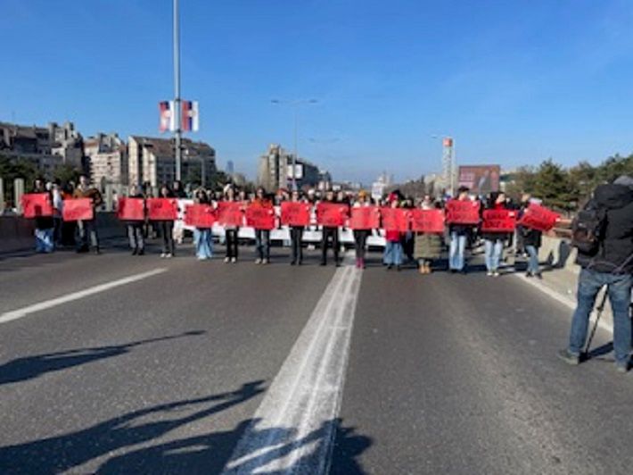 Image for Gazela zatvorena za saobraćaj