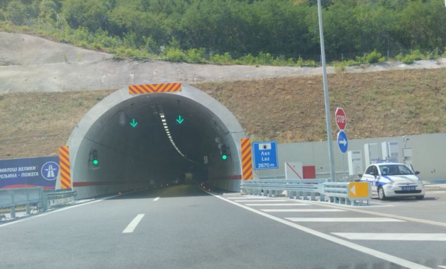 Image for Oprez kroz tunel zbog magle