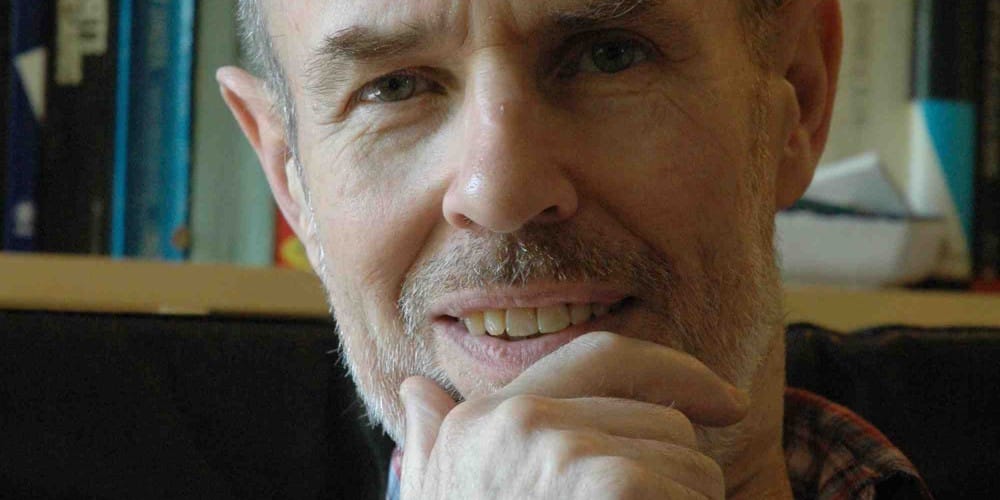 Autor britanskog porekla, koji je najveći deo profesionalnog veka proveo u Beogradu, izgradio je opus koji i danas deluje iznenađujuće savremeno